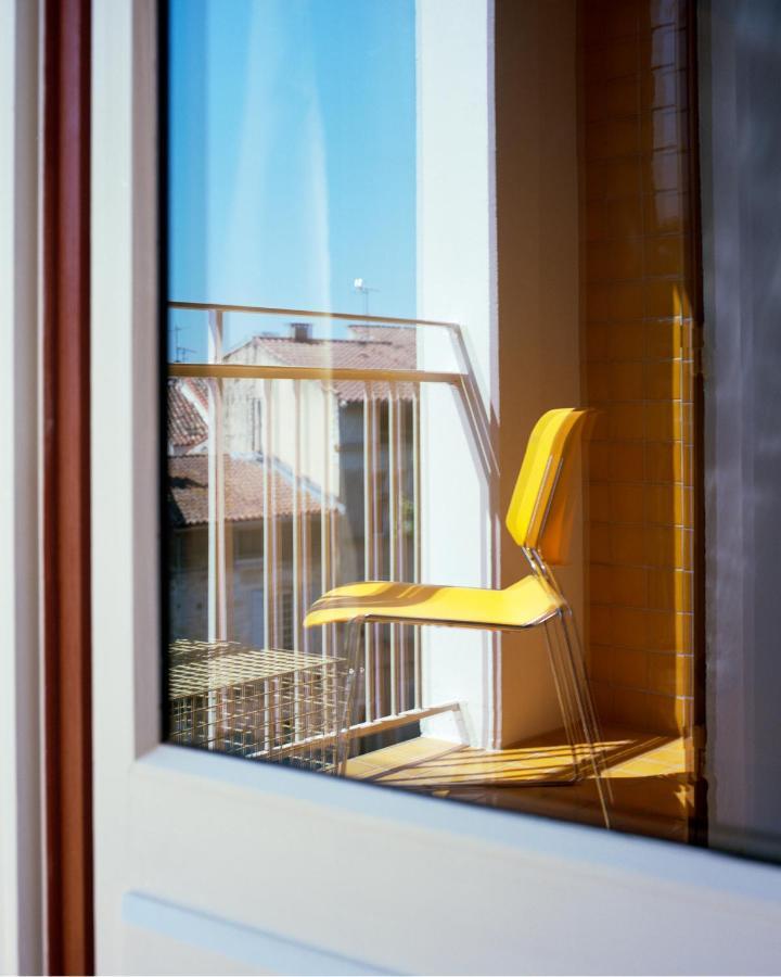 Hotel Present - Entree Autonome, Reception En Ligne - Encore Mieux Arles Exterior foto
